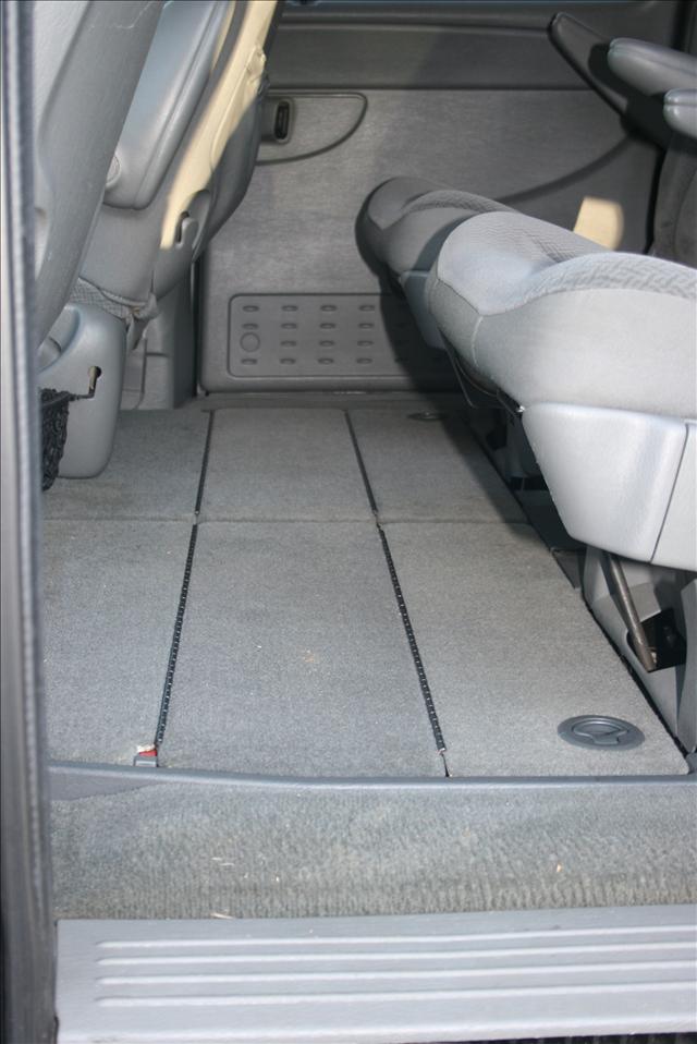 Dodge Grand Caravan 2006 photo 3