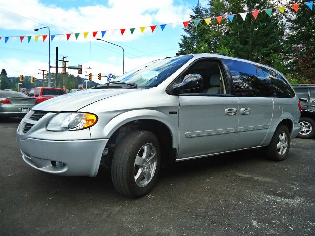 Dodge Grand Caravan 2006 photo 3