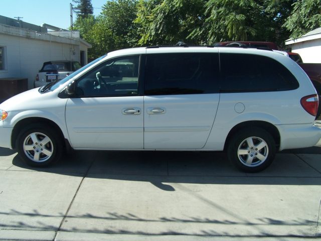 Dodge Grand Caravan 2006 photo 4