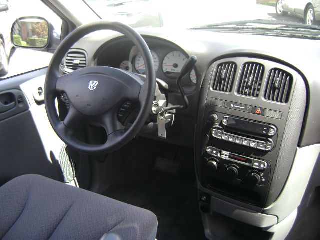 Dodge Grand Caravan 2006 photo 1