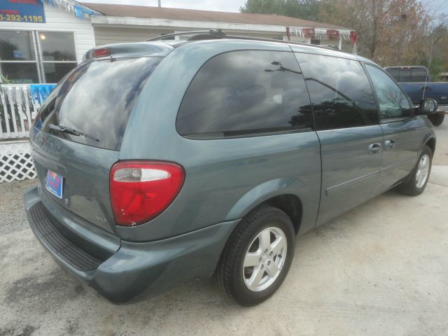 Dodge Grand Caravan 2006 photo 1