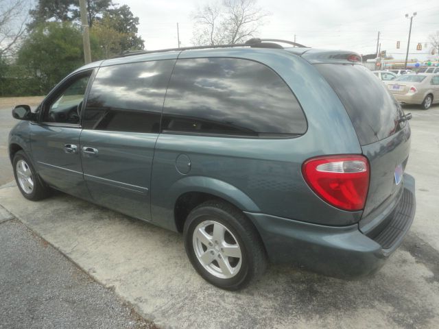 Dodge Grand Caravan 2006 photo 2