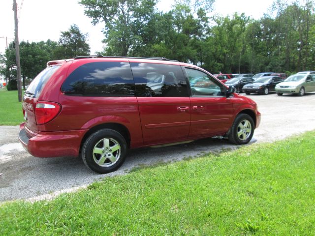 Dodge Grand Caravan 2006 photo 2