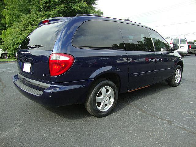 Dodge Grand Caravan 2006 photo 7