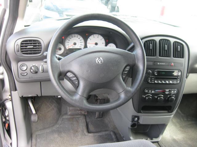 Dodge Grand Caravan 2006 photo 3