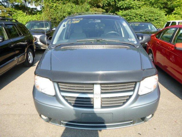 Dodge Grand Caravan 2006 photo 2