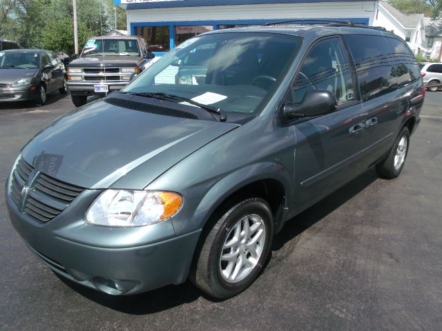 Dodge Grand Caravan 2006 photo 1