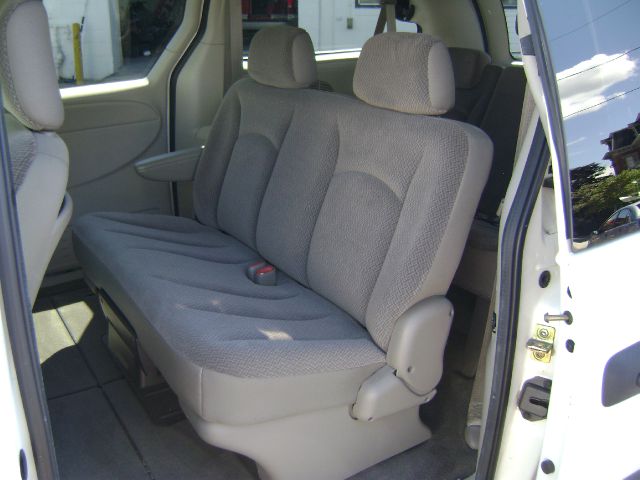 Dodge Grand Caravan 2006 photo 2