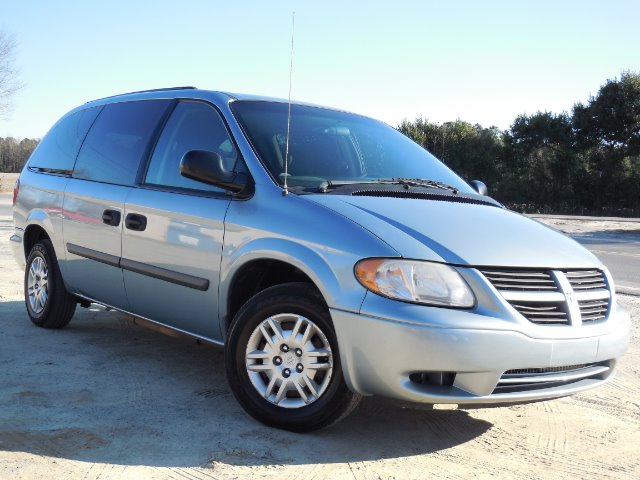 Dodge Grand Caravan 2006 photo 2