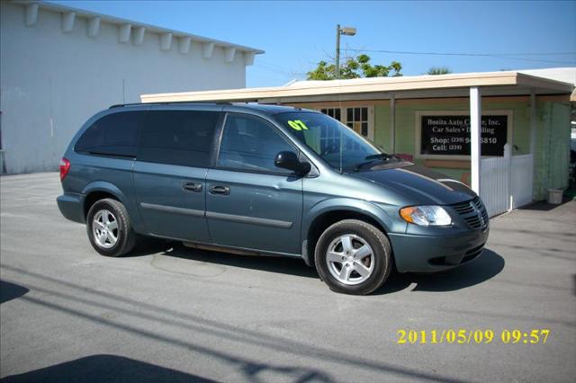 Dodge Grand Caravan XL Supercab Short Bed 4WD MiniVan