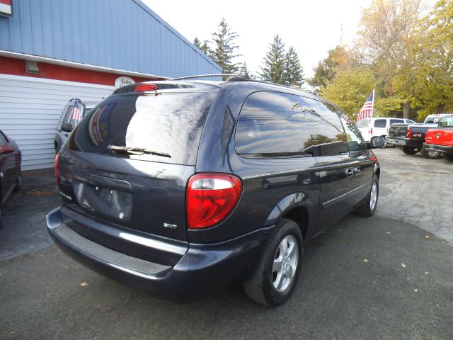 Dodge Grand Caravan 2007 photo 2