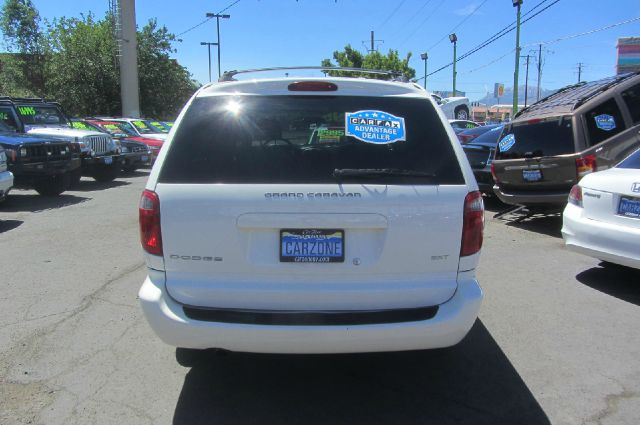 Dodge Grand Caravan 2007 photo 2