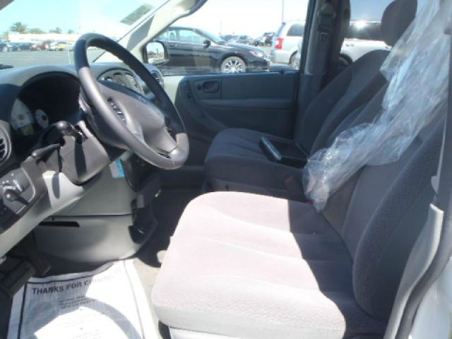 Dodge Grand Caravan 2007 photo 2