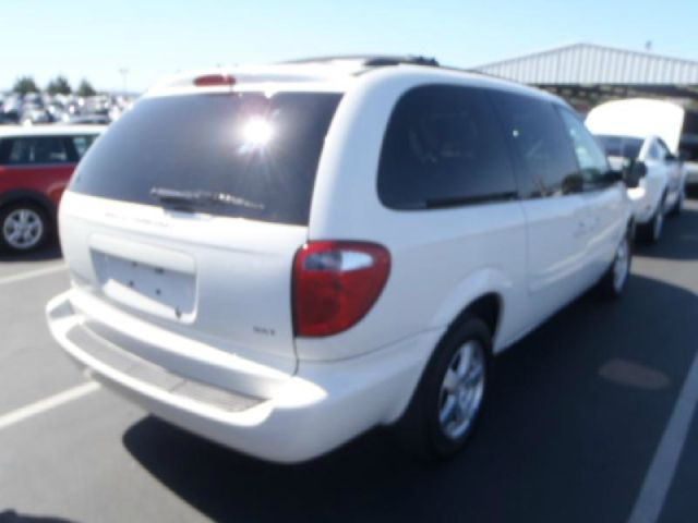Dodge Grand Caravan 2007 photo 3
