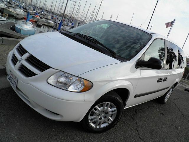 Dodge Grand Caravan 2007 photo 2