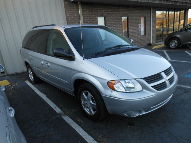 Dodge Grand Caravan 2007 photo 2