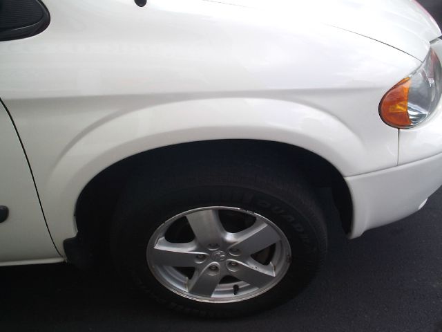 Dodge Grand Caravan 2007 photo 2