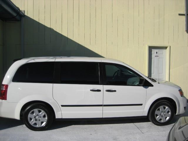 Dodge Grand Caravan 2008 photo 3