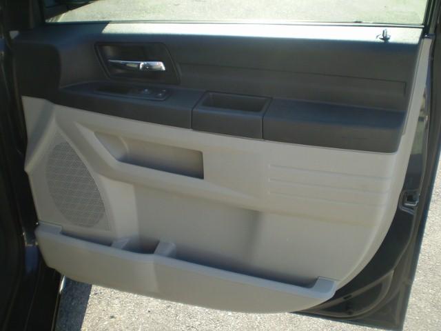 Dodge Grand Caravan 2008 photo 3