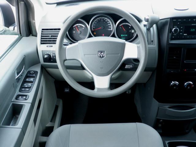 Dodge Grand Caravan 2008 photo 4