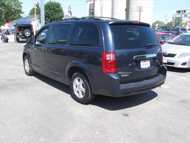 Dodge Grand Caravan 2008 photo 2