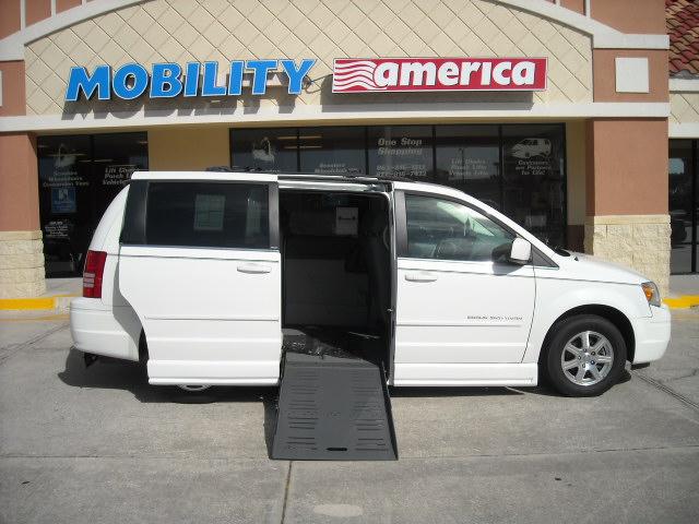 Dodge Grand Caravan Unknown Handicap-Accessible Vehicle