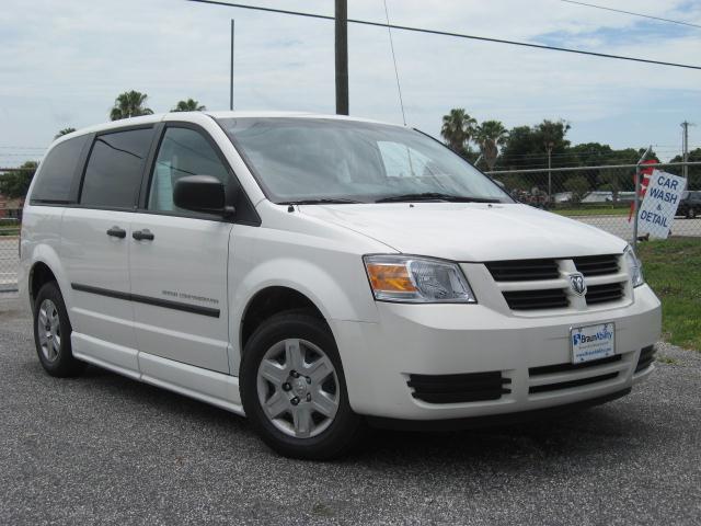 Dodge Grand Caravan 2008 photo 1