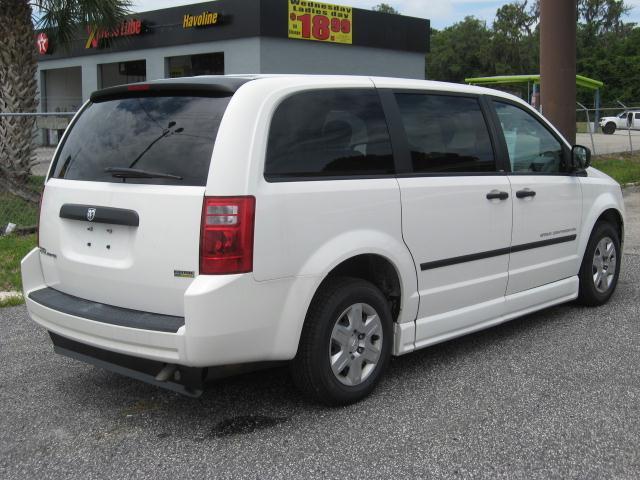 Dodge Grand Caravan 2008 photo 2