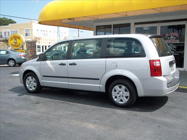 Dodge Grand Caravan 2008 photo 1
