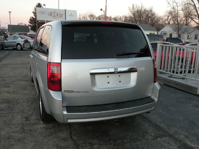 Dodge Grand Caravan 2008 photo 3
