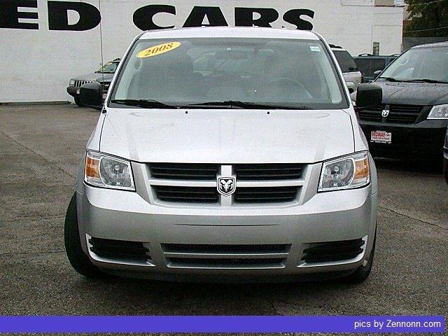 Dodge Grand Caravan 2008 photo 2