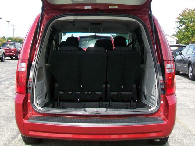Dodge Grand Caravan 2008 photo 3