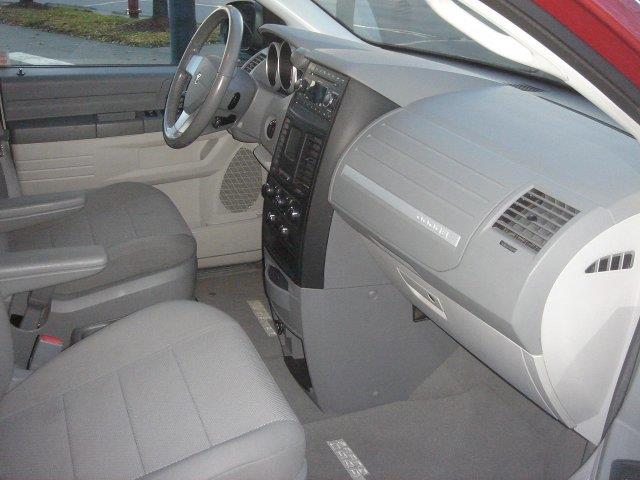 Dodge Grand Caravan 2008 photo 4