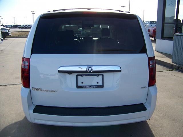 Dodge Grand Caravan 2008 photo 4