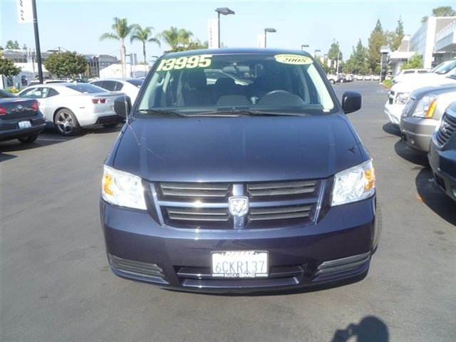 Dodge Grand Caravan 2008 photo 1