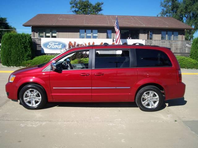 Dodge Grand Caravan 43 MiniVan