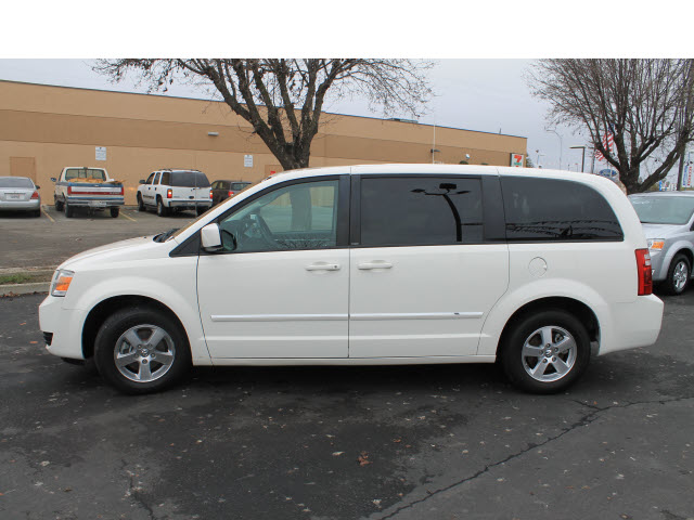 Dodge Grand Caravan 2008 photo 3