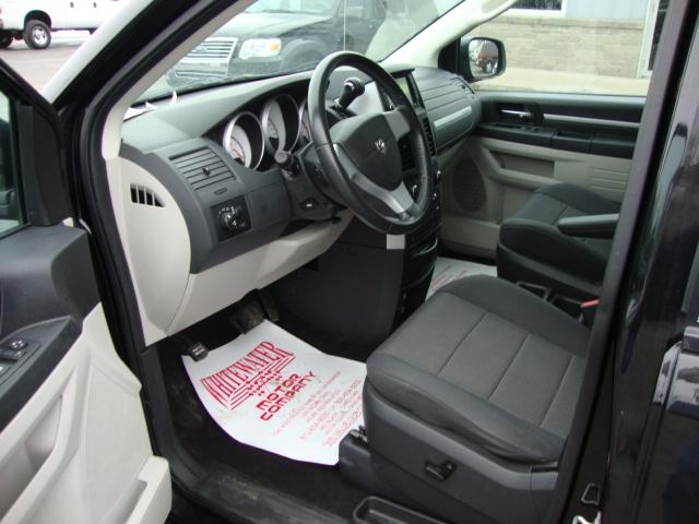 Dodge Grand Caravan 2008 photo 4