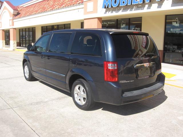 Dodge Grand Caravan 2008 photo 3