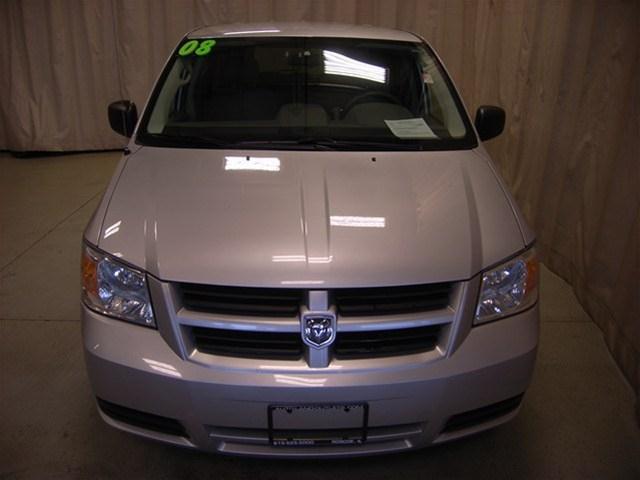 Dodge Grand Caravan 2008 photo 2