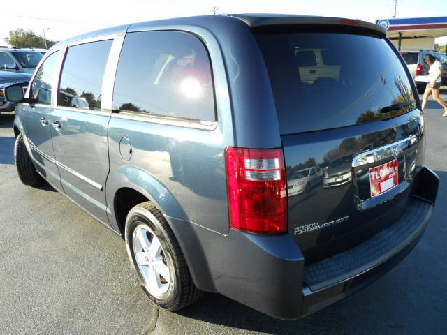 Dodge Grand Caravan 2008 photo 1