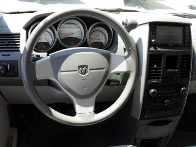Dodge Grand Caravan 2008 photo 1