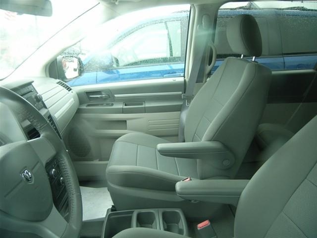 Dodge Grand Caravan 2008 photo 3