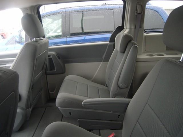 Dodge Grand Caravan 2008 photo 4