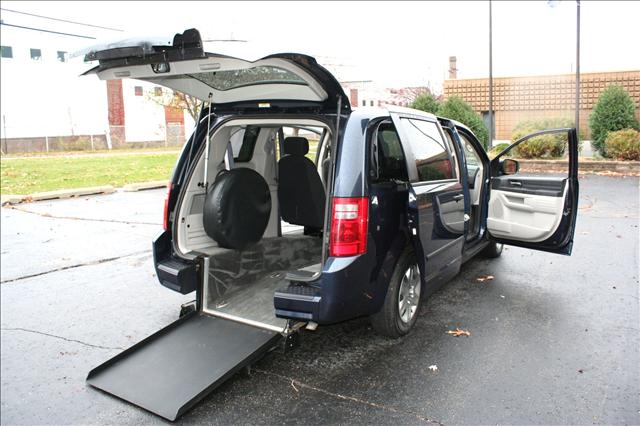 Dodge Grand Caravan 2008 photo 1