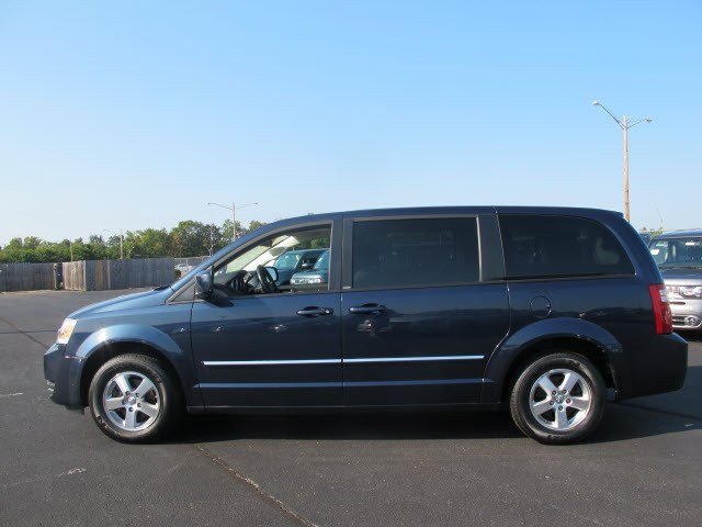 Dodge Grand Caravan 2008 photo 1