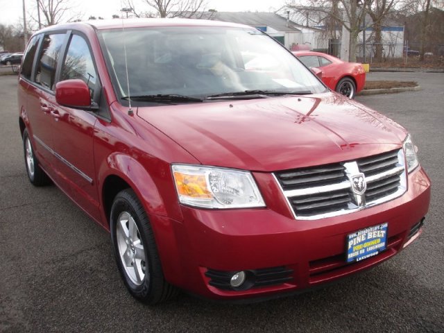 Dodge Grand Caravan 2008 photo 2