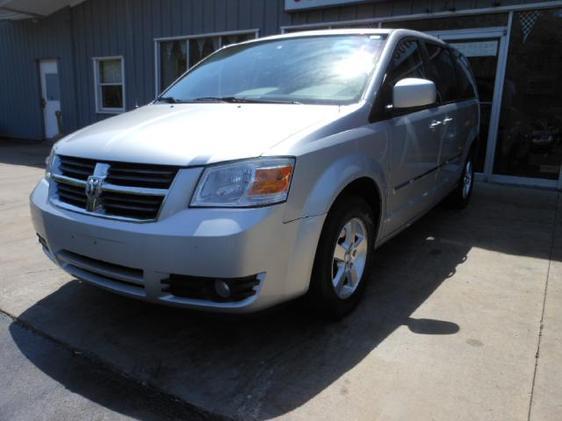 Dodge Grand Caravan 2008 photo 1