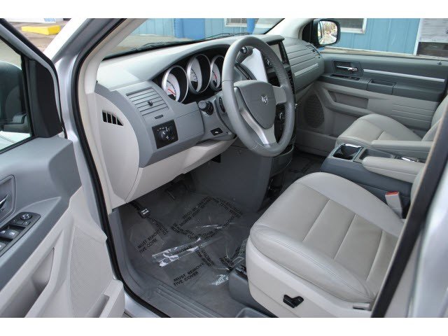 Dodge Grand Caravan 2008 photo 3