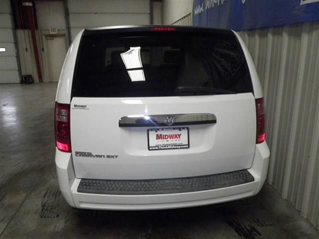 Dodge Grand Caravan 2008 photo 4